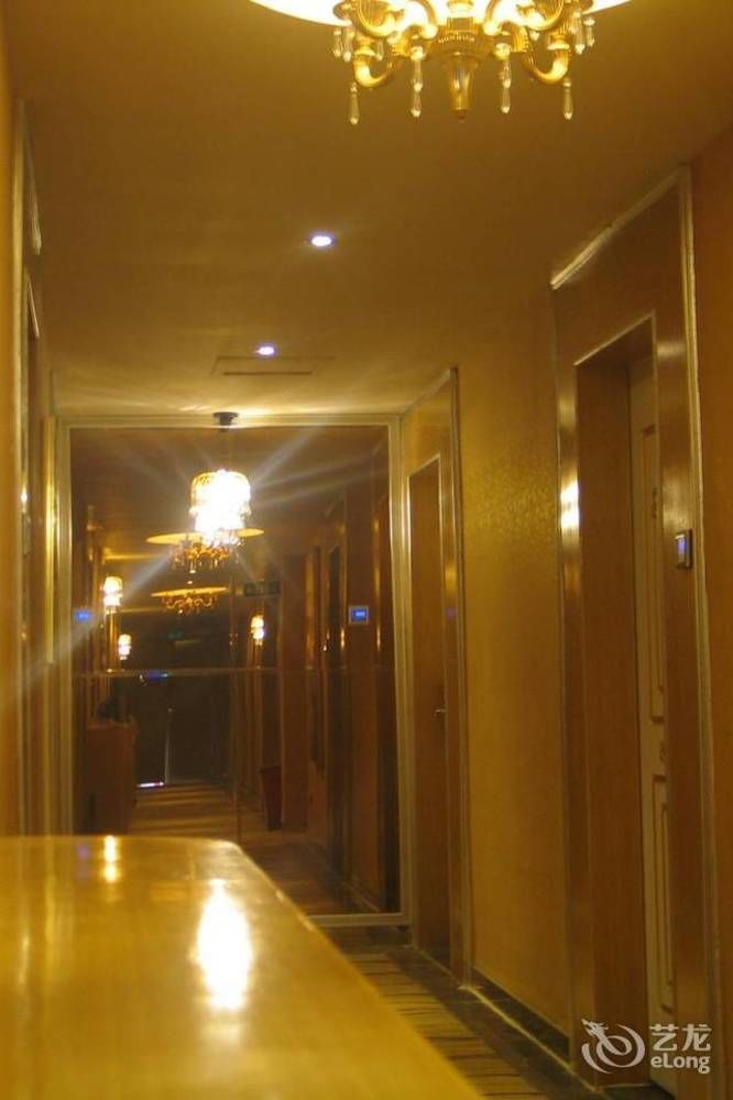 Kapok Hotel Zhuhai Esterno foto
