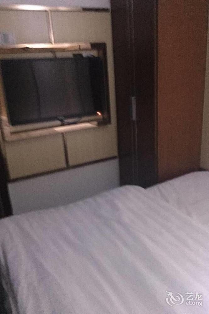 Kapok Hotel Zhuhai Esterno foto