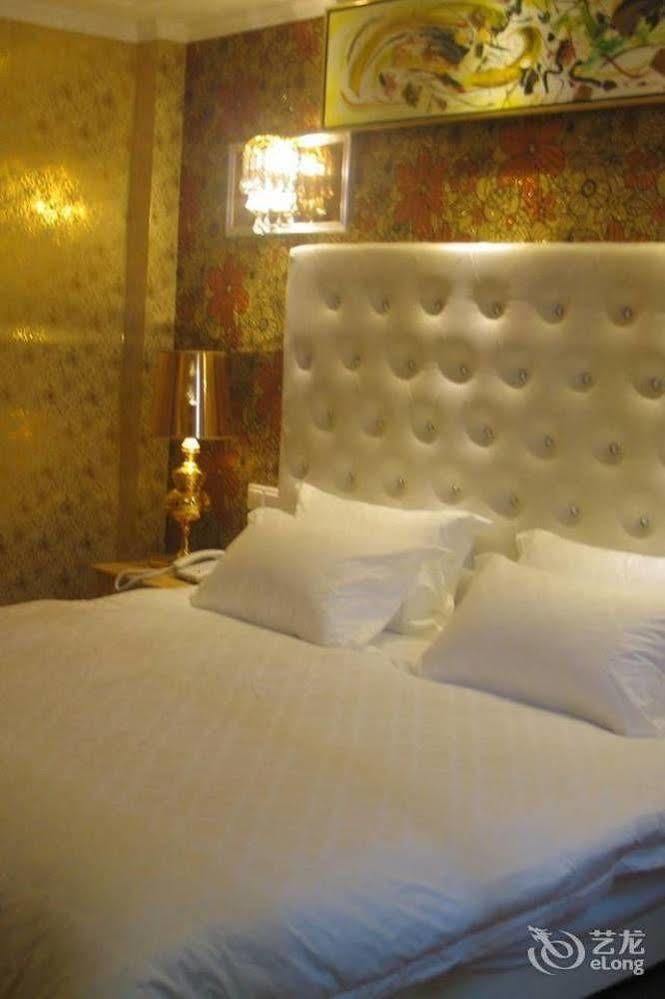 Kapok Hotel Zhuhai Esterno foto